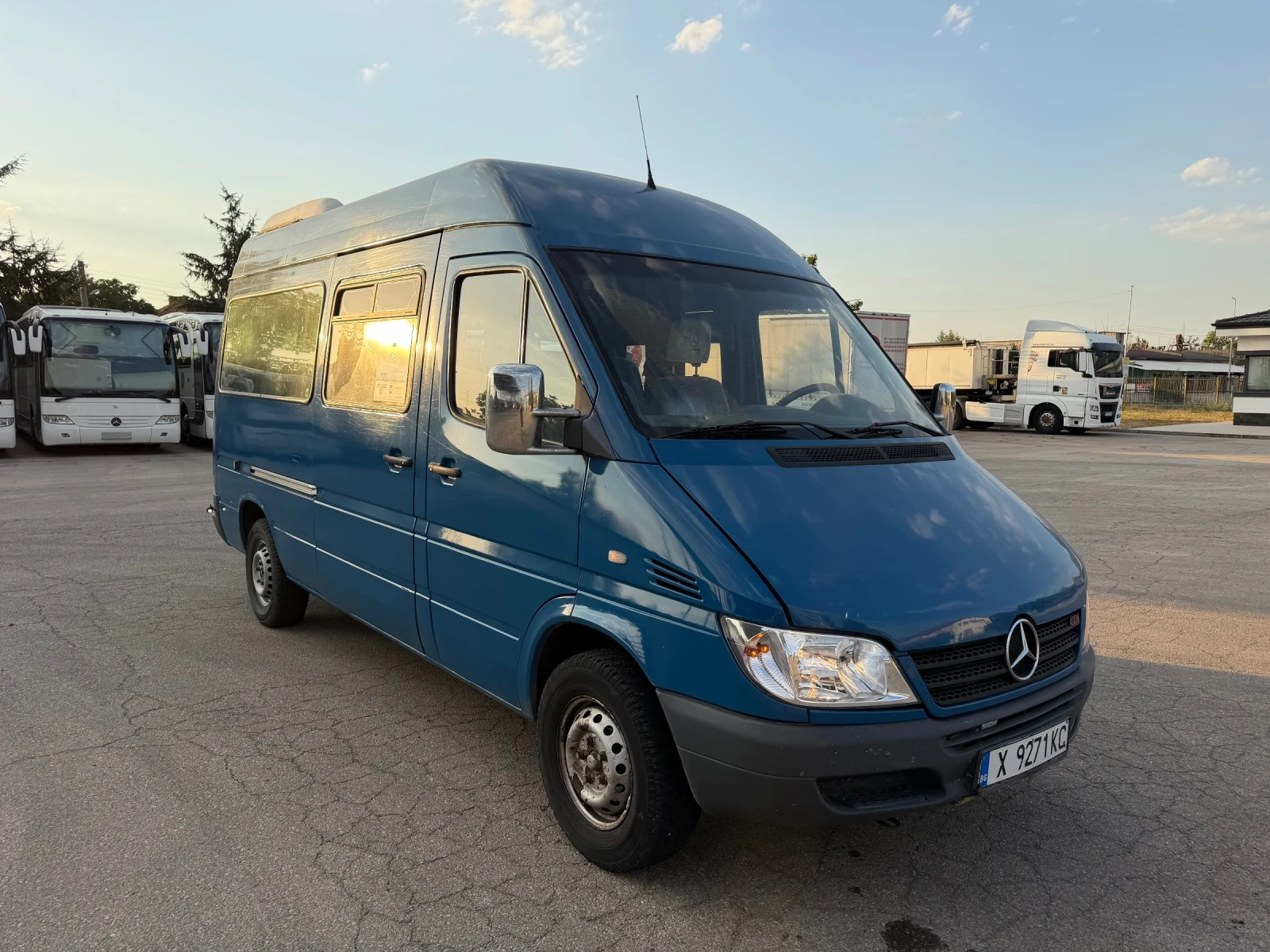 Mercedes-Benz Sprinter 313 3.5тона-ВИНЕТКА/АВТОМ. ВРАТА, КЛИМА+ С.ПЕЧКА