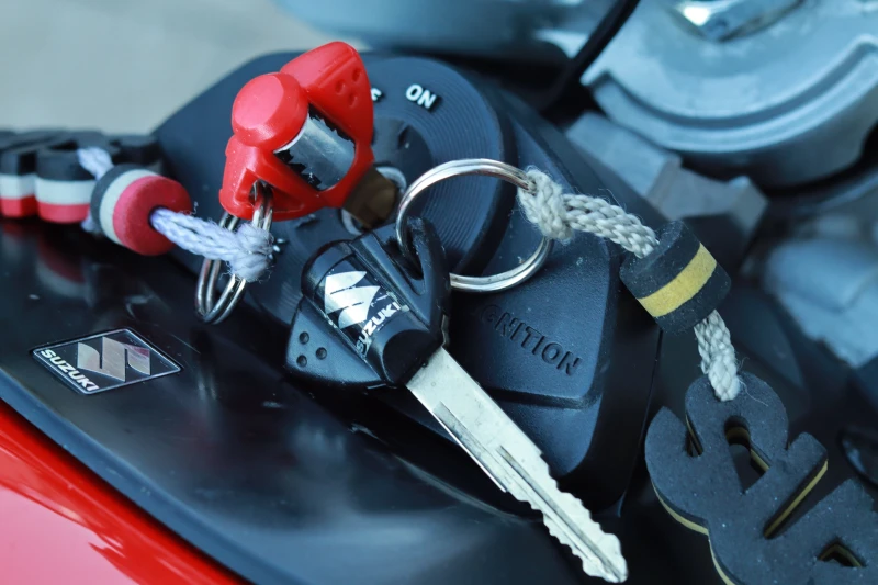 Suzuki Gsr GSR 600, снимка 10 - Мотоциклети и мототехника - 52929133