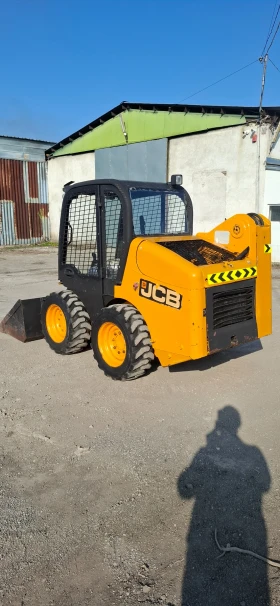 Мини челни товарачи JCB 160w, снимка 4