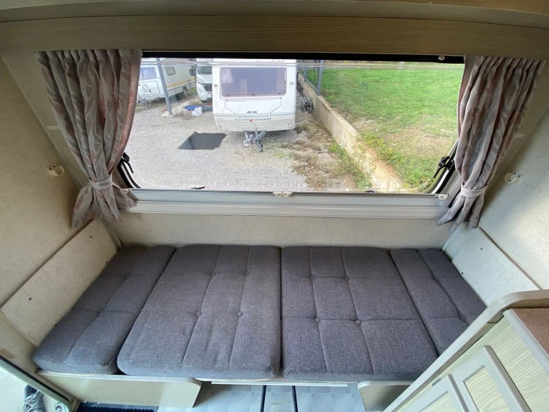 Каравана Sprite Alpine , снимка 16 - Каравани и кемпери - 52406588