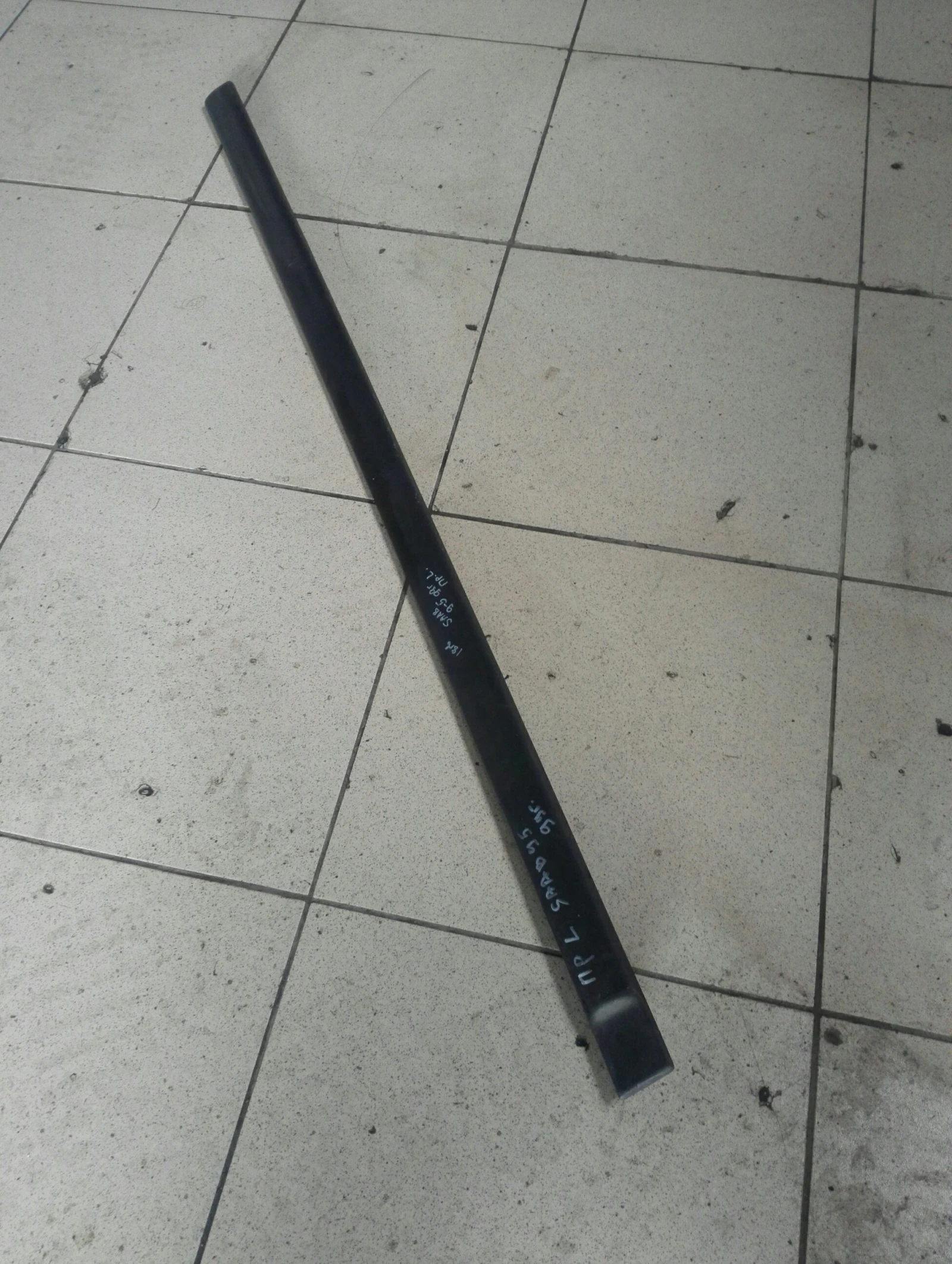      9-5  | Mobile.bg   1