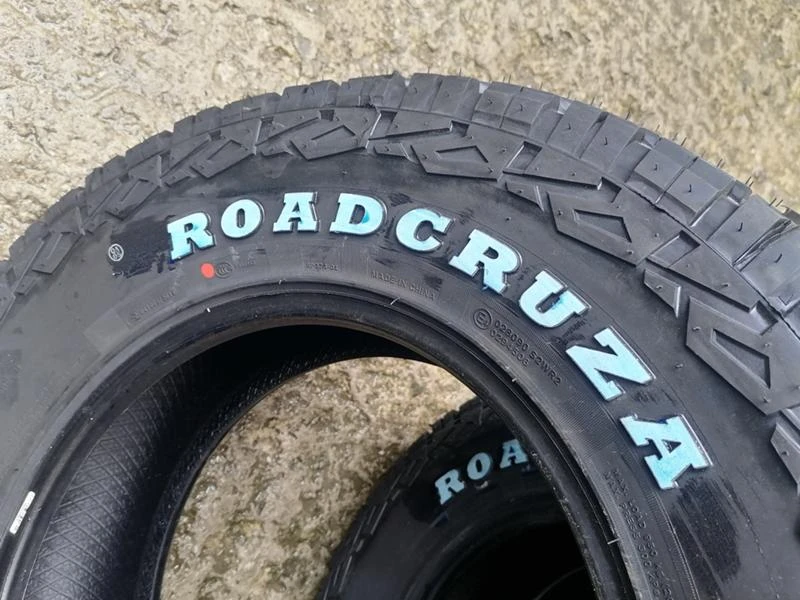 Гуми Всесезонни 245/70R16, снимка 7 - Гуми и джанти - 33283810