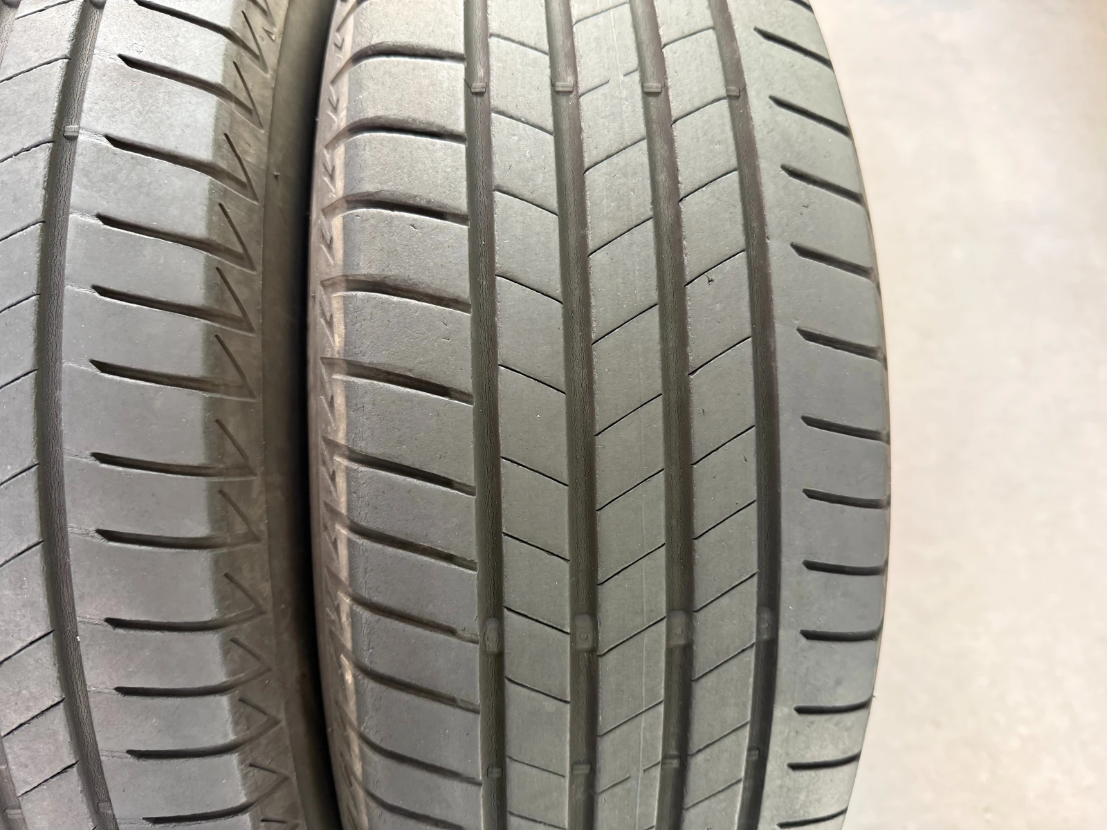 Гуми Летни 195/65R15, снимка 7 - Гуми и джанти - 54673837