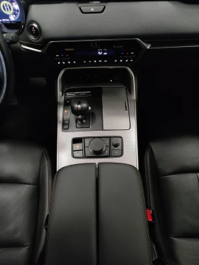 Mazda CX-60 2.5 e-Skyactiv PHEV, снимка 9