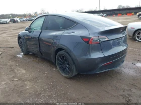 Tesla Model Y Long Range AWD, снимка 3