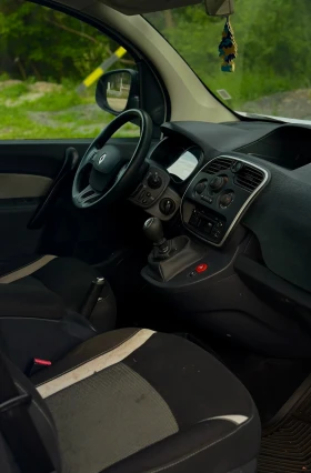 Renault Kangoo  1.2 turbo  114к.с.  4-цилинтъра  6-скорости  , снимка 11
