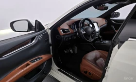 Maserati Ghibli 3.0S* 3rd GEN* НАВИГАЦИЯ* ПОДГРЕВ, снимка 9