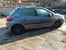 Peugeot 207 1.4 бензин/газ, снимка 5