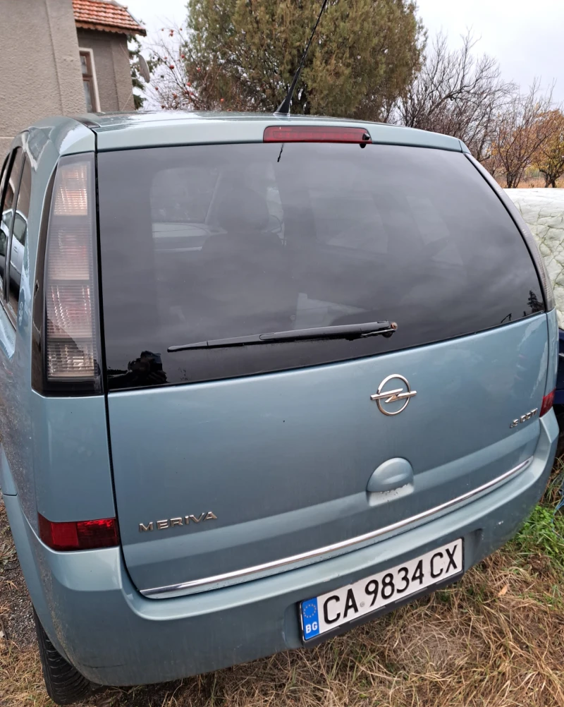 Opel Meriva, снимка 3 - Автомобили и джипове - 48265879