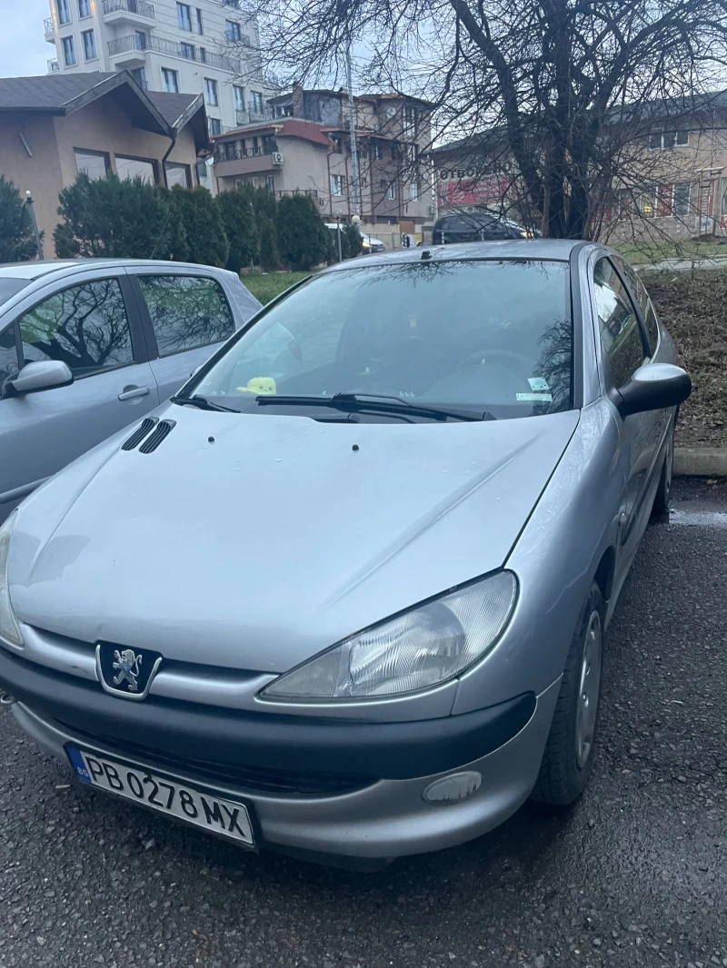 Peugeot 206, снимка 2 - Автомобили и джипове - 48296394