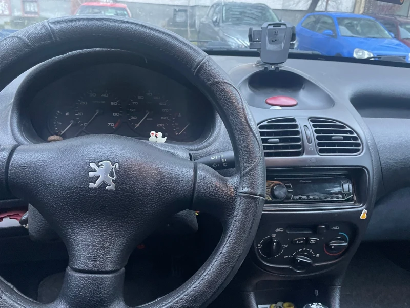 Peugeot 206, снимка 7 - Автомобили и джипове - 48296394