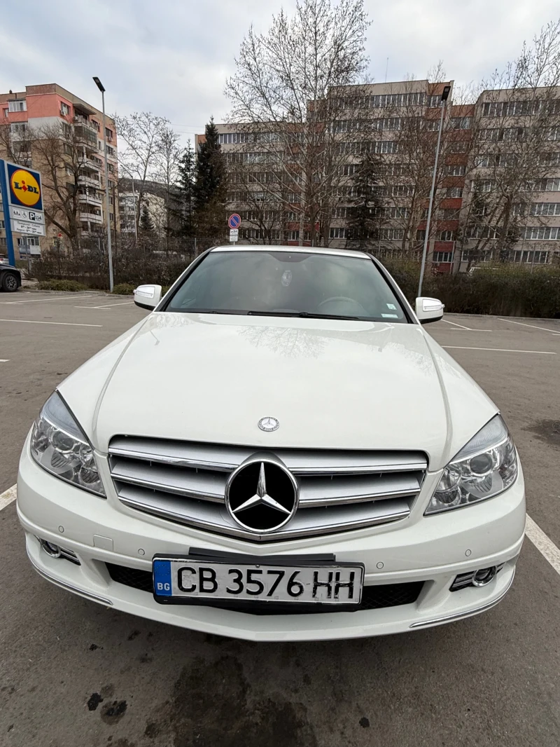 Mercedes-Benz C 320, снимка 2 - Автомобили и джипове - 48803413