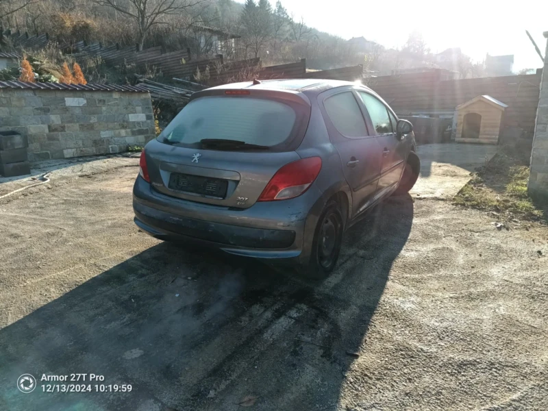 Peugeot 207 1.4 бензин/газ, снимка 4 - Автомобили и джипове - 49048088