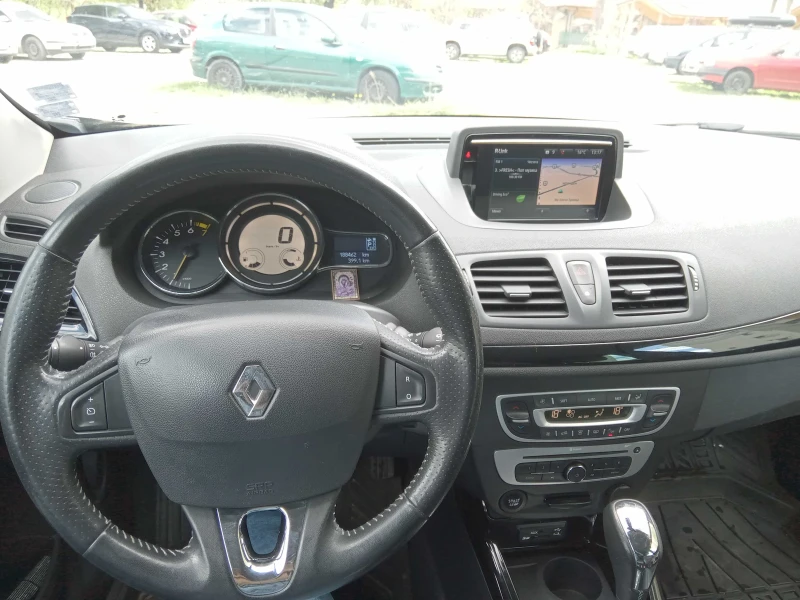 Renault Megane Автоматик, Facelift, Bose Edition, 16V, SWISS, снимка 7 - Автомобили и джипове - 52562488