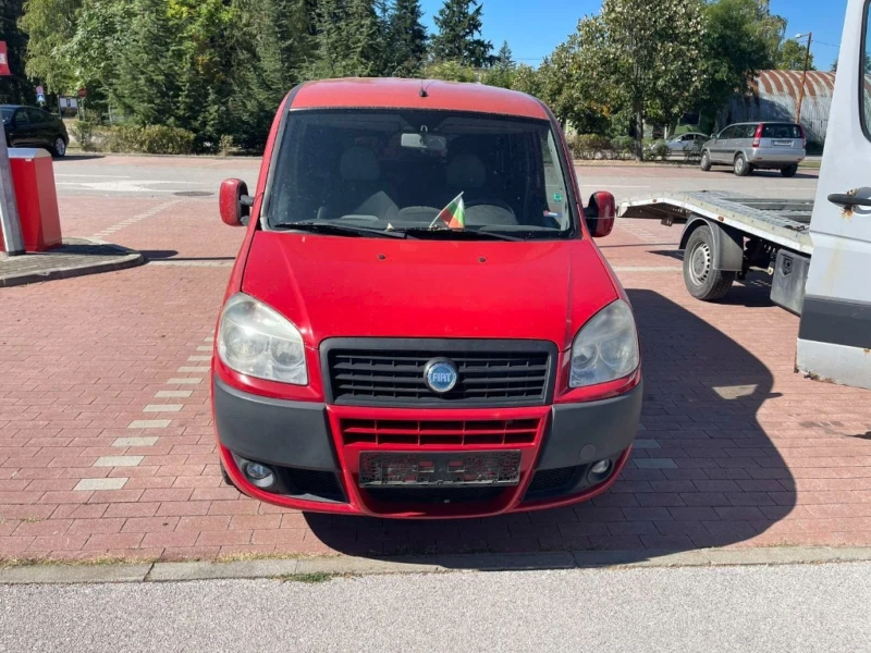 Fiat Doblo 1.4i, 2007 г., снимка 2 - Автомобили и джипове - 52412600
