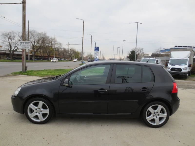 VW Golf 1.9 TDI, снимка 8 - Автомобили и джипове - 52709071