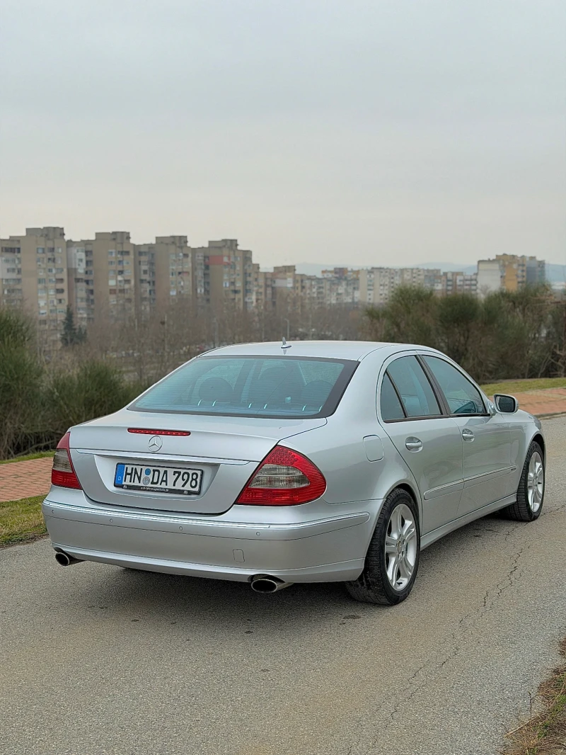 Mercedes-Benz E 320 3.0 V6, снимка 6 - Автомобили и джипове - 53213275