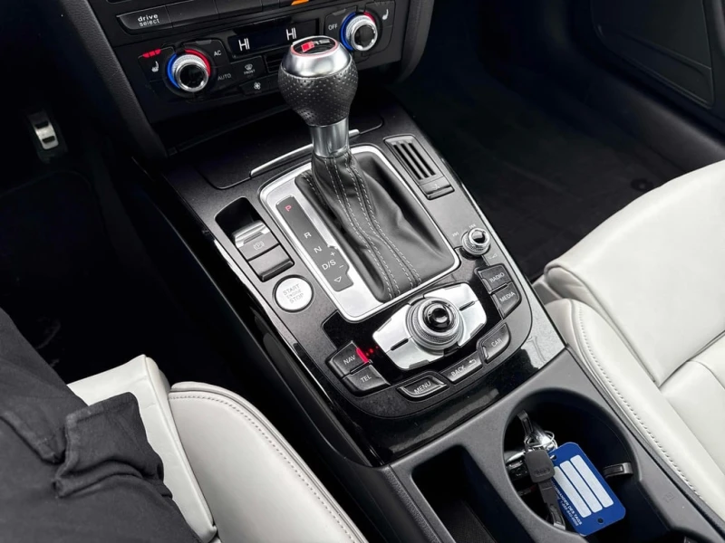 Audi Rs5 * 2dr Cpe * CARFAX * ЦЕНА ДО БГ, снимка 11 - Автомобили и джипове - 53214412