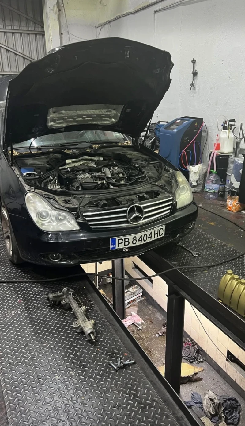 Mercedes-Benz CLS 320, снимка 12 - Автомобили и джипове - 53298069