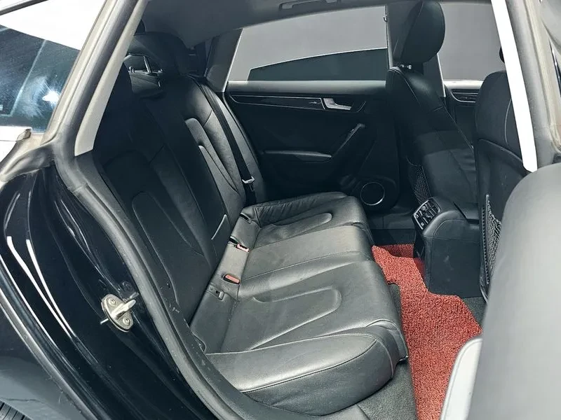 Audi A5 2.0 TDI Quattro, снимка 11 - Автомобили и джипове - 54551494
