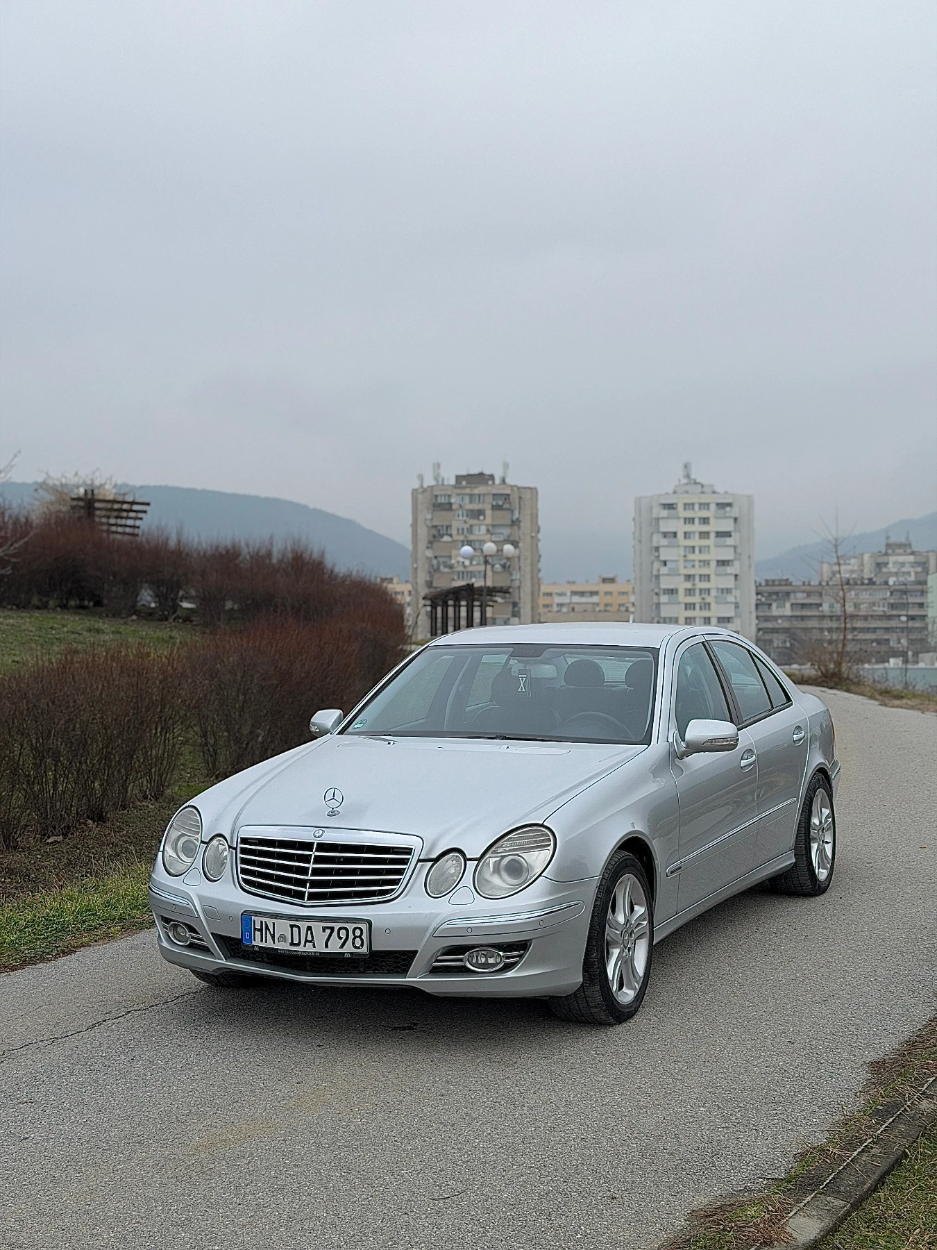 Mercedes-Benz E 320 3.0 V6, снимка 1