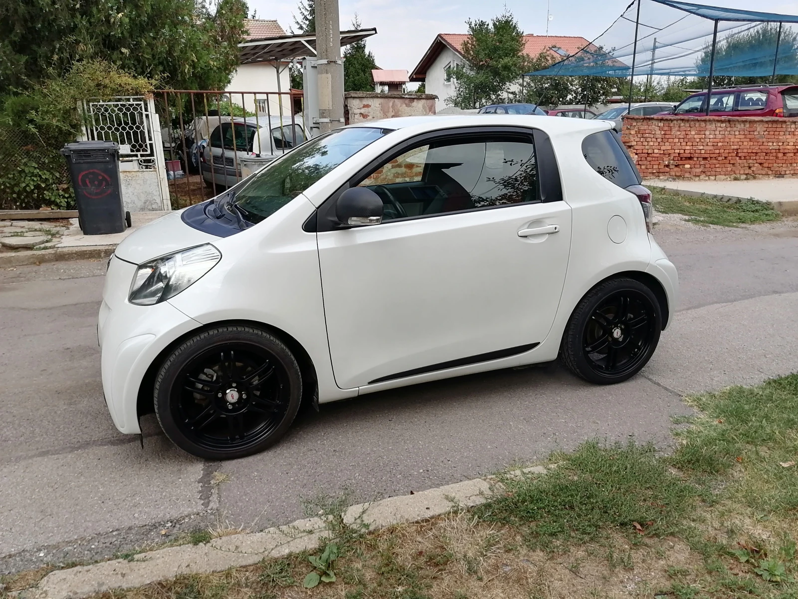 Toyota IQ 1.33 98 KC evro 5B - изображение 8