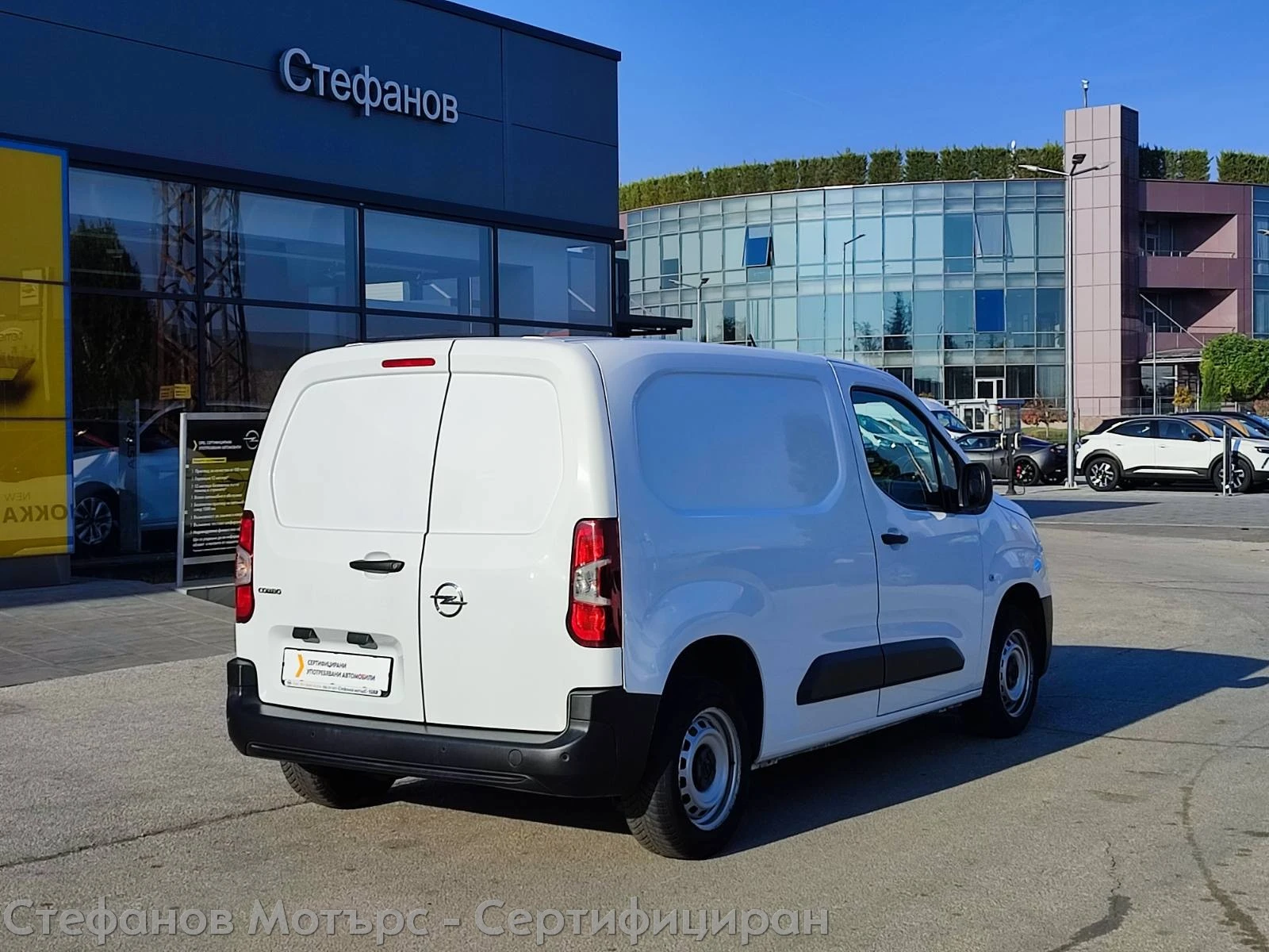 Opel Combo Cargo Selection 1.5D (76HP) MT5 - изображение 8