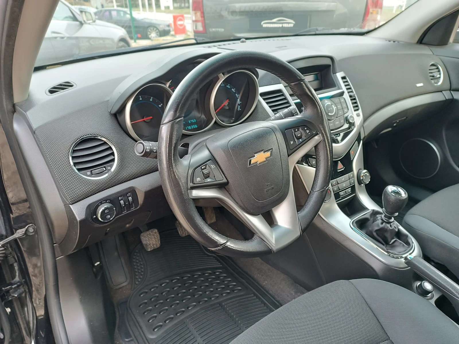 Chevrolet Cruze 1.6 - изображение 6