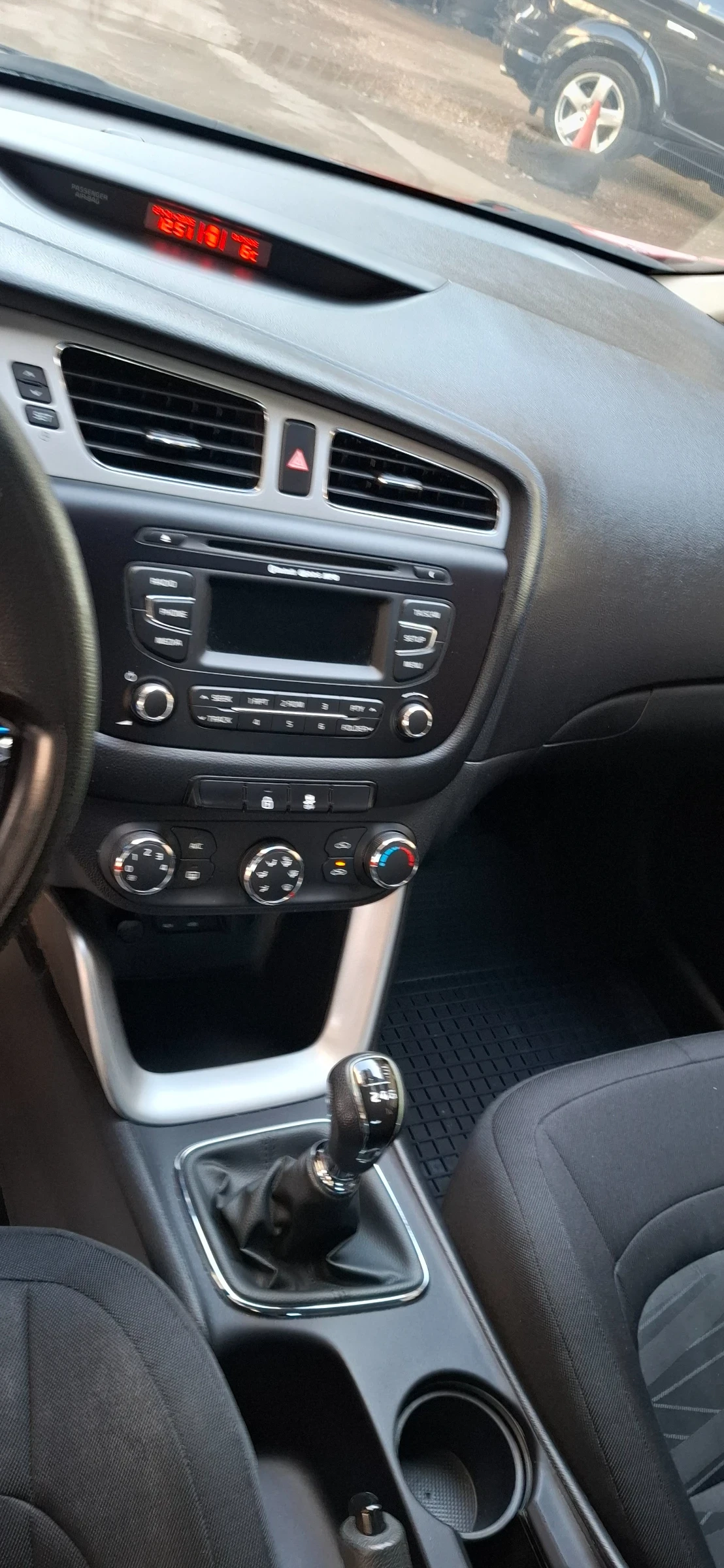 Kia Ceed 1.4 Crdi90kc   ! | Mobile.bg   13