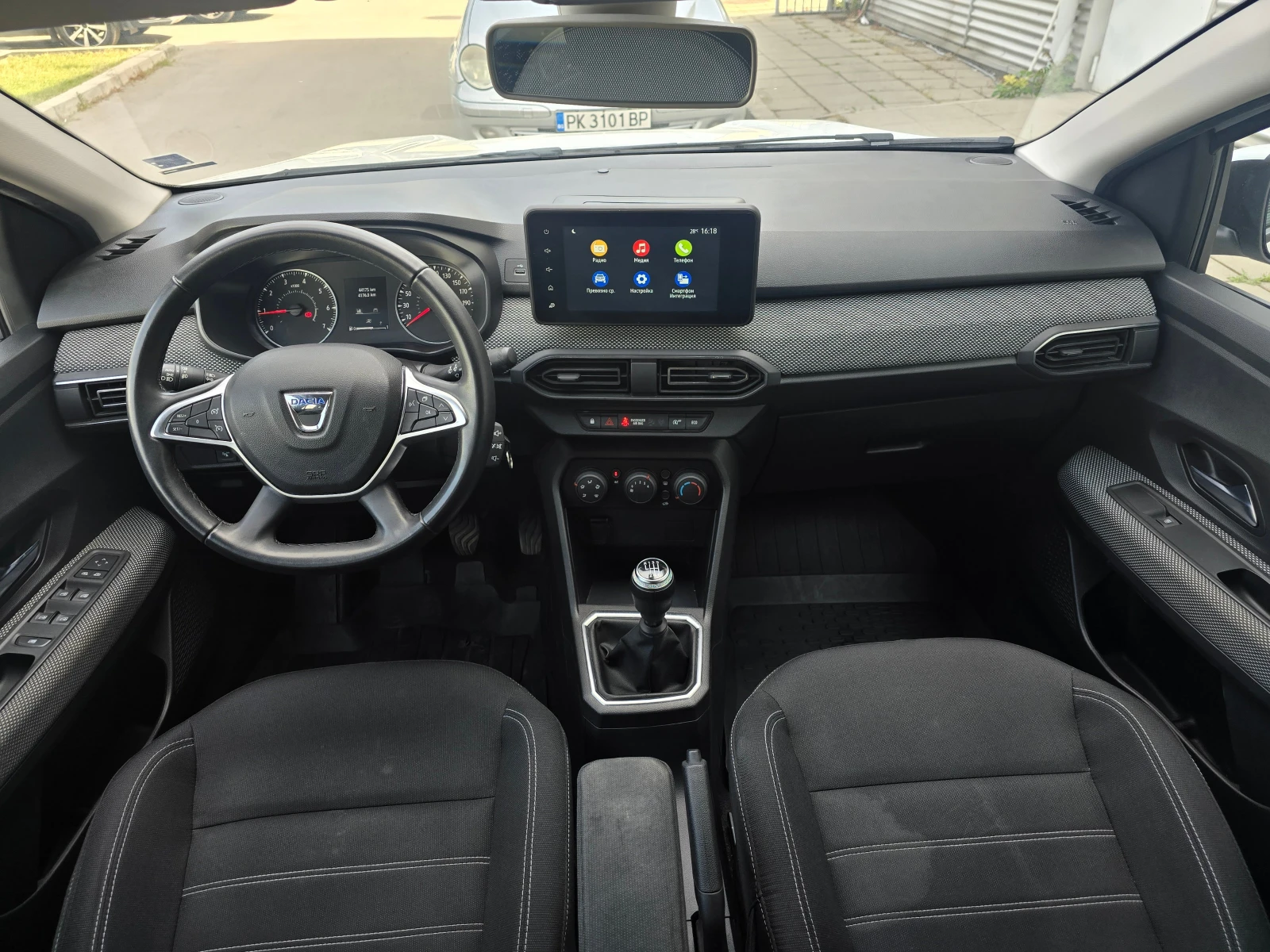 Dacia Jogger 1.0 Tce - изображение 8