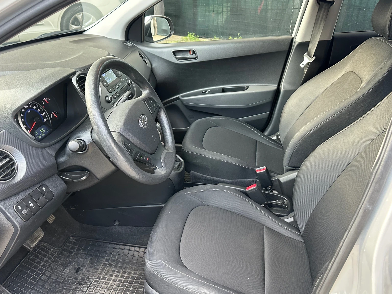 Hyundai I10  FaceLift* АВТОМАТИК * 1-СОБТВЕНИК* ПАРКТРОНИК* ТО - изображение 5
