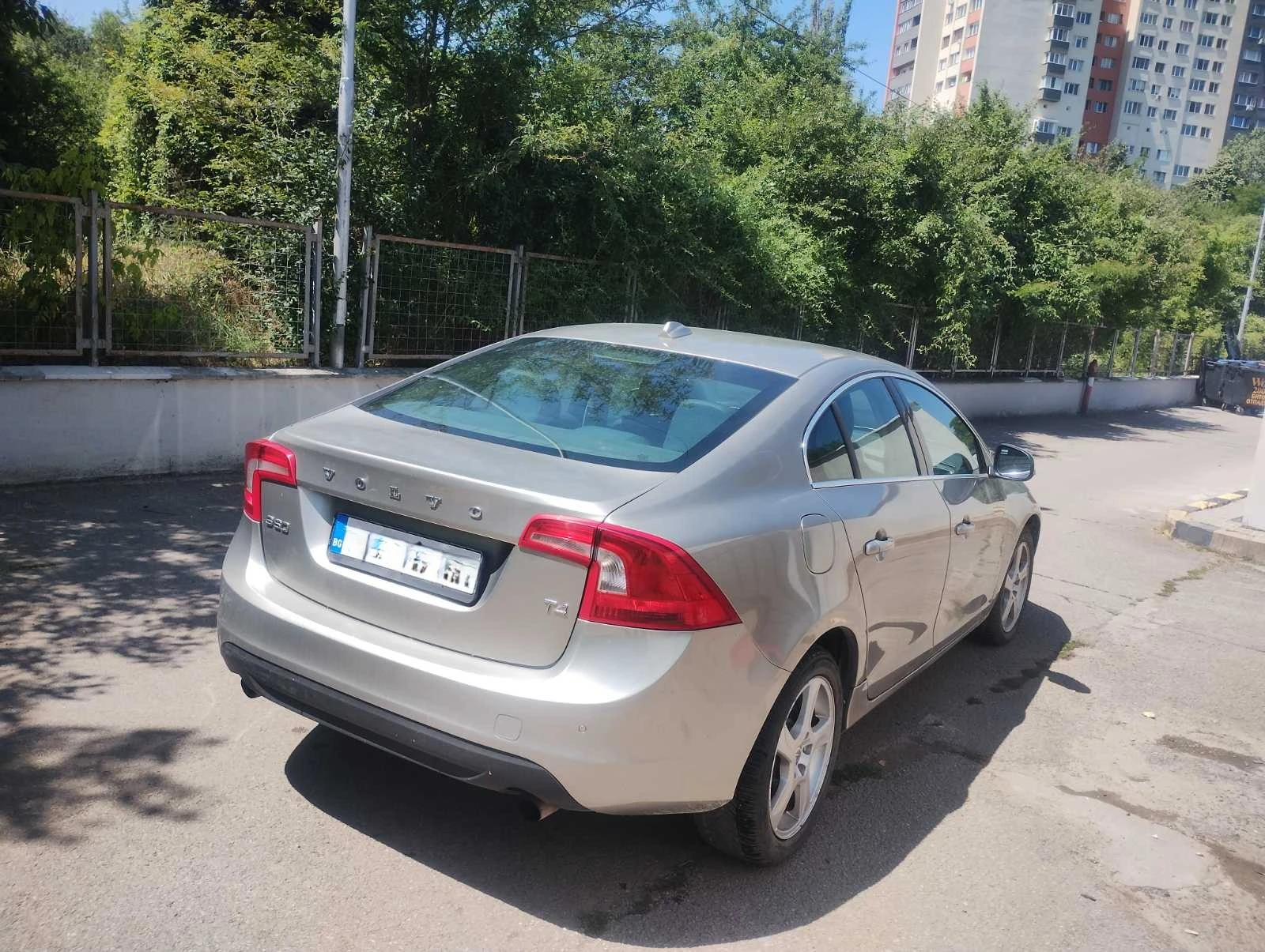 Volvo S60 T4 - изображение 3