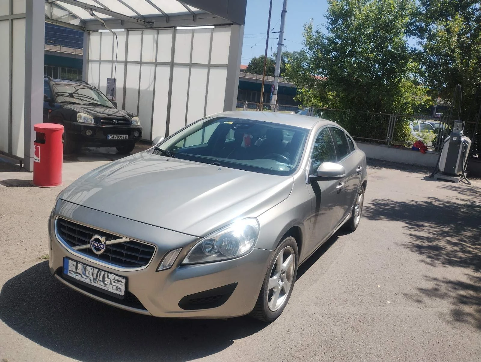 Volvo S60 T4 - изображение 4