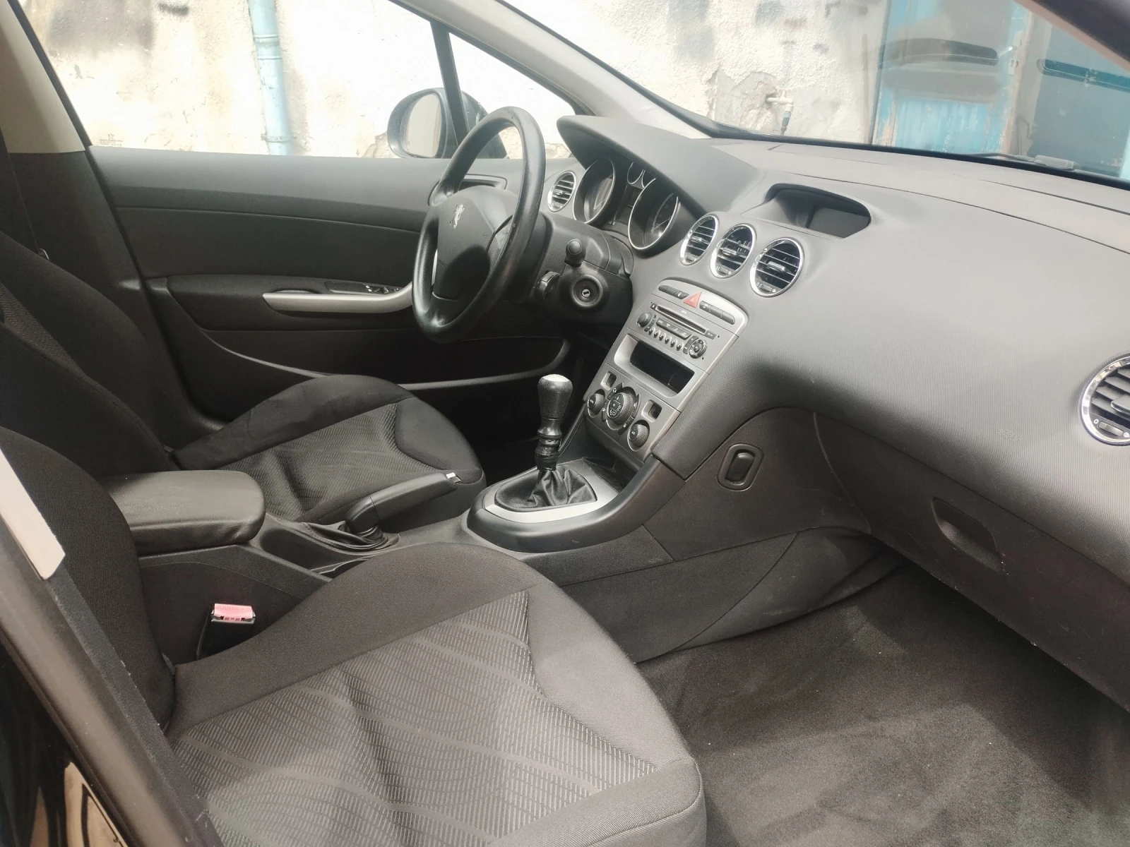 Peugeot 308 1, 6HDI 90kc - изображение 9