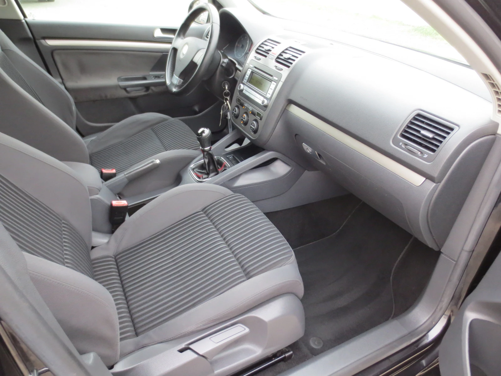 VW Golf 1.9 TDI | Mobile.bg   14