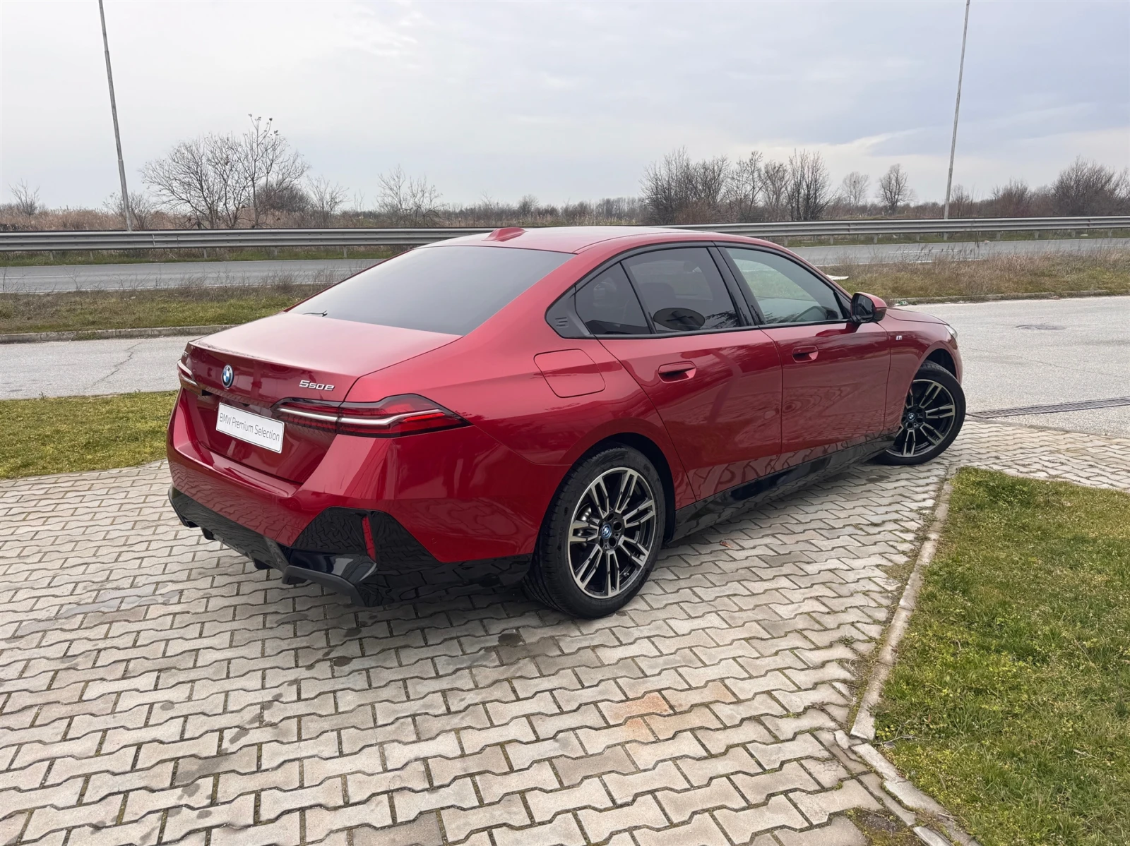 BMW 550 xDrive, снимка 2 - Автомобили и джипове - 53451604