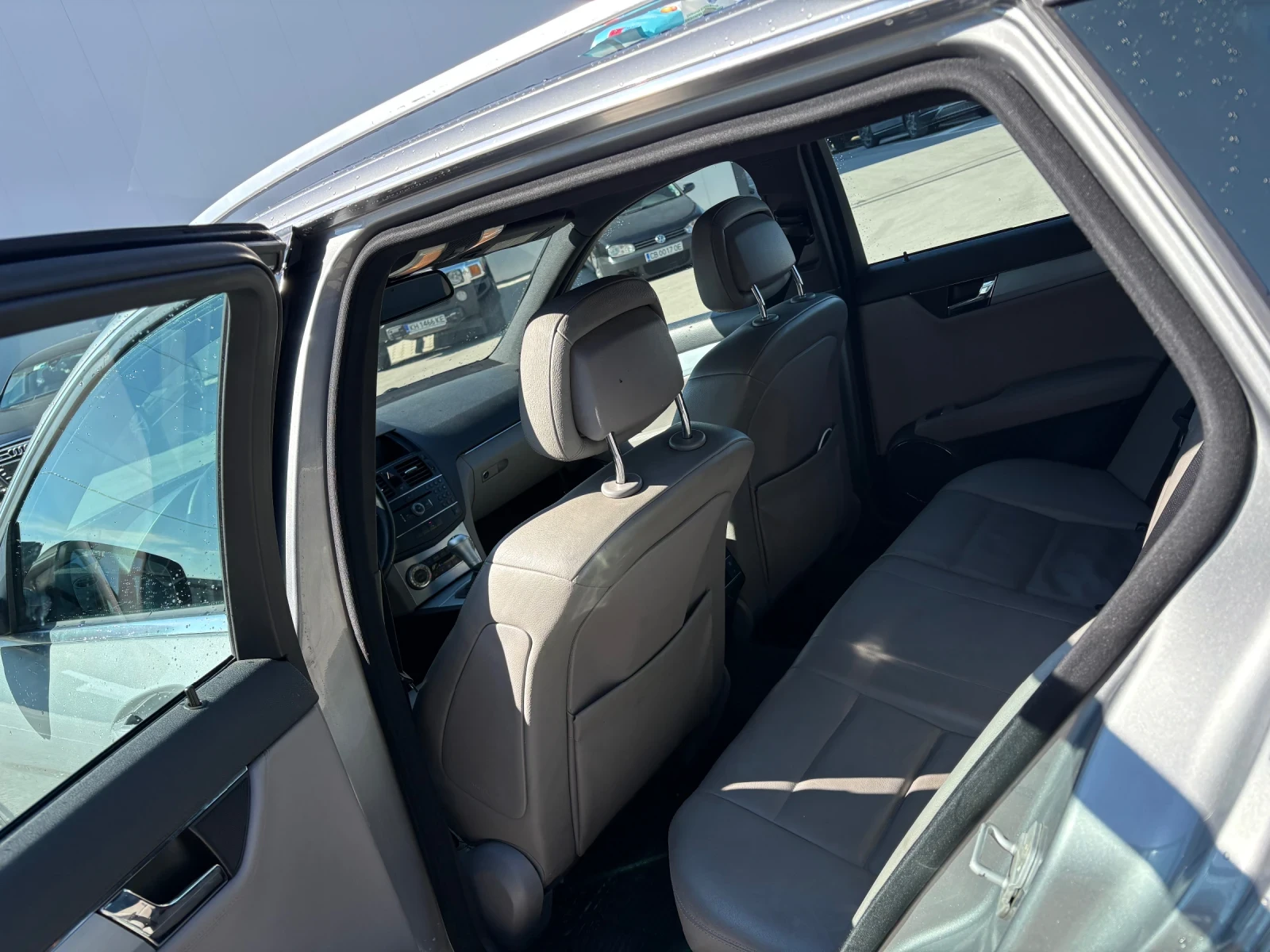 Mercedes-Benz C 320 СПЕШНО! C320 AMG pack 7G-tronic - изображение 9