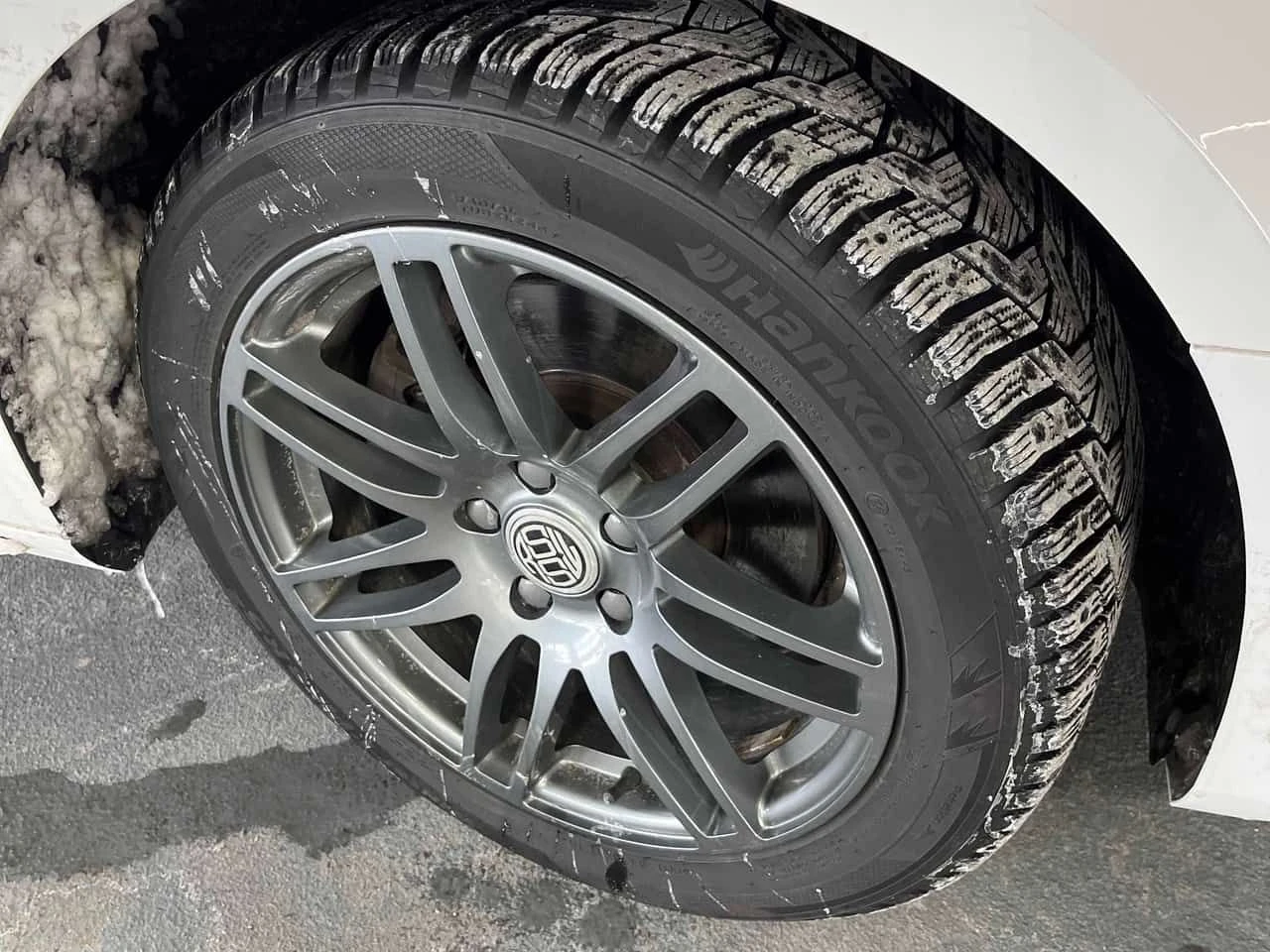 Audi A4 * Komfort * CARFAX * 2 КЛЮЧА * KEYLESS * ПОДГРЕВИ, снимка 7 - Автомобили и джипове - 53893054