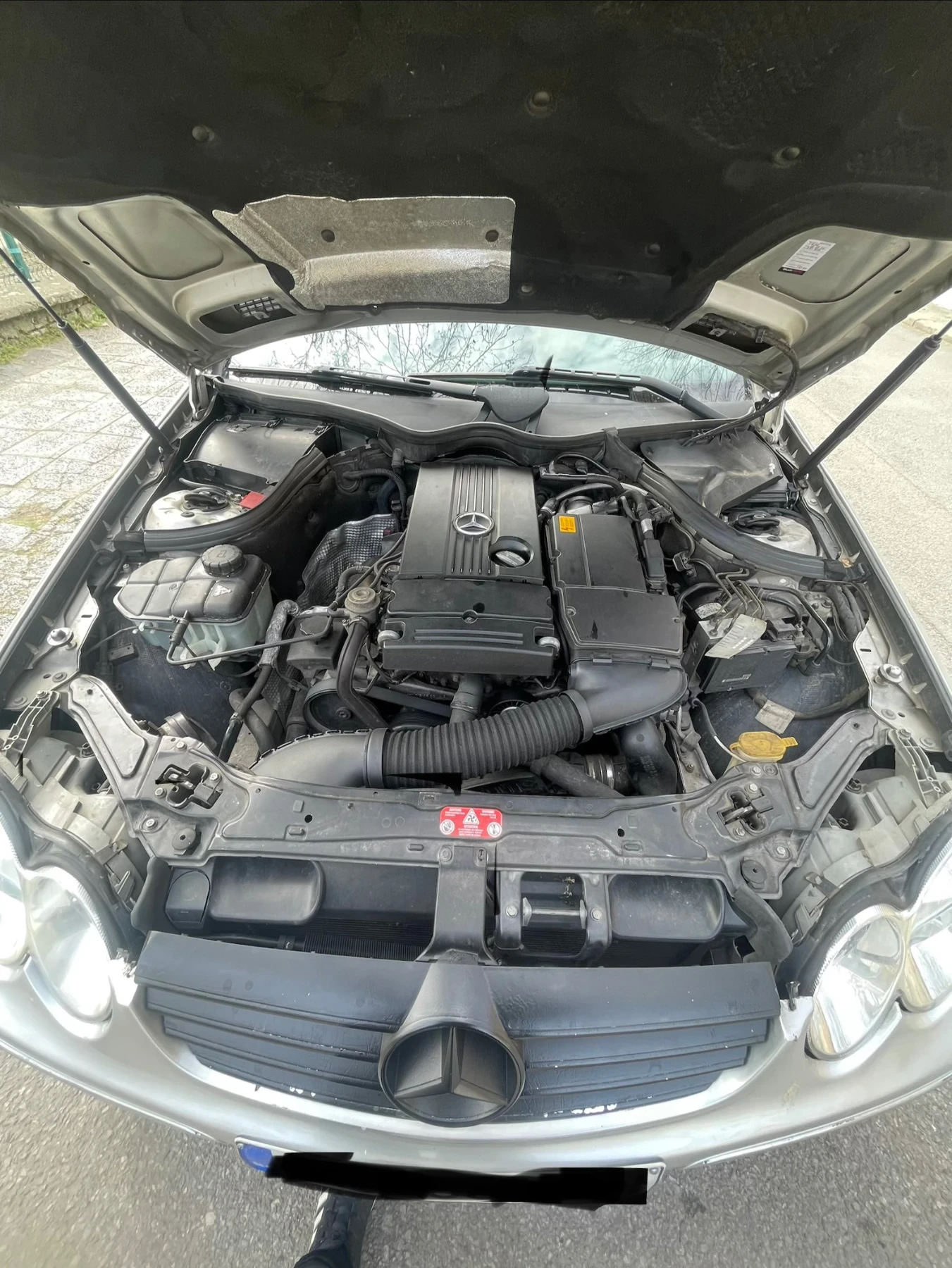 Mercedes-Benz C 200, снимка 9 - Автомобили и джипове - 53900523