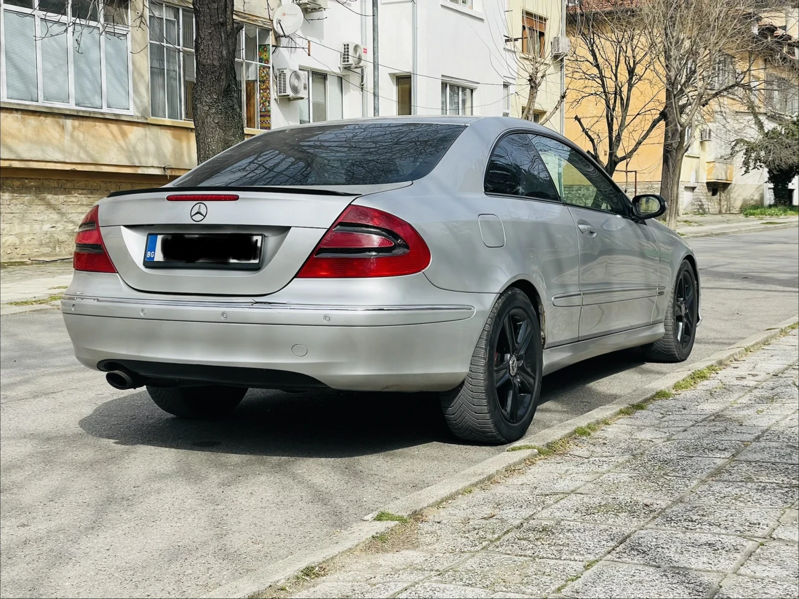Mercedes-Benz C 200, снимка 5 - Автомобили и джипове - 53900523