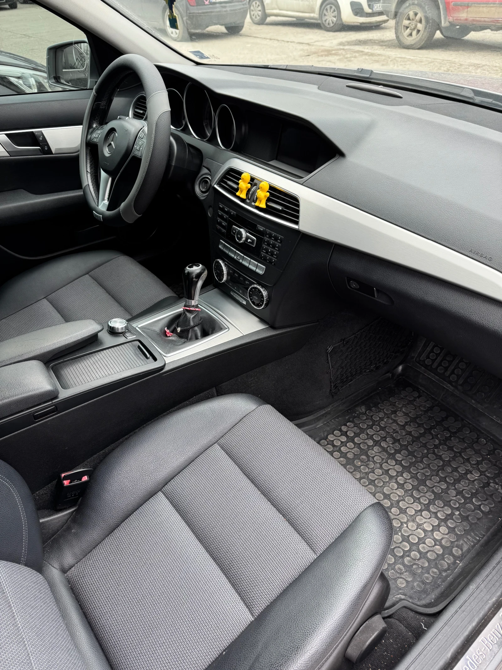 Mercedes-Benz C 250, снимка 7 - Автомобили и джипове - 53945740