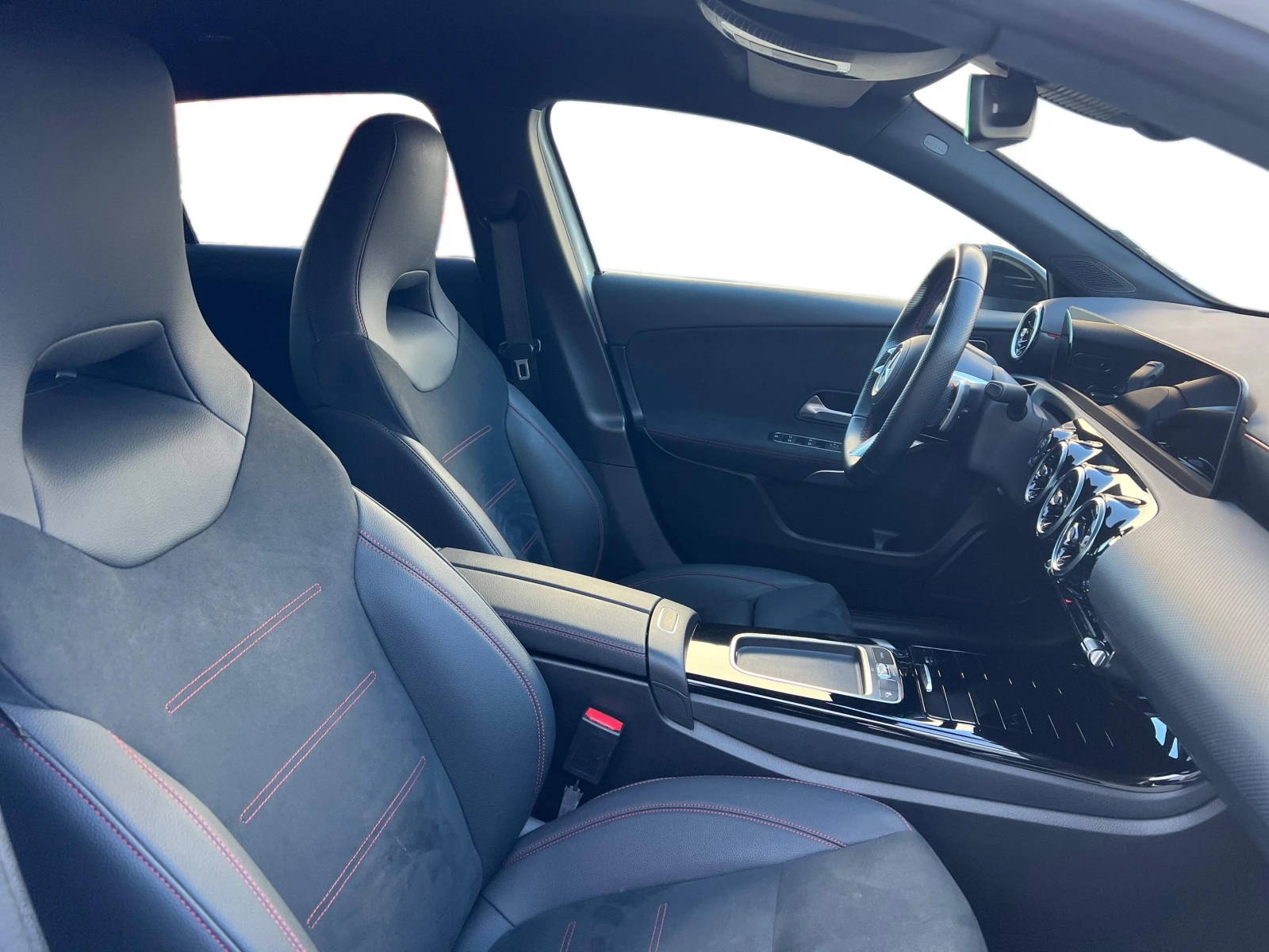 Mercedes-Benz A 200 d, снимка 11 - Автомобили и джипове - 54205973