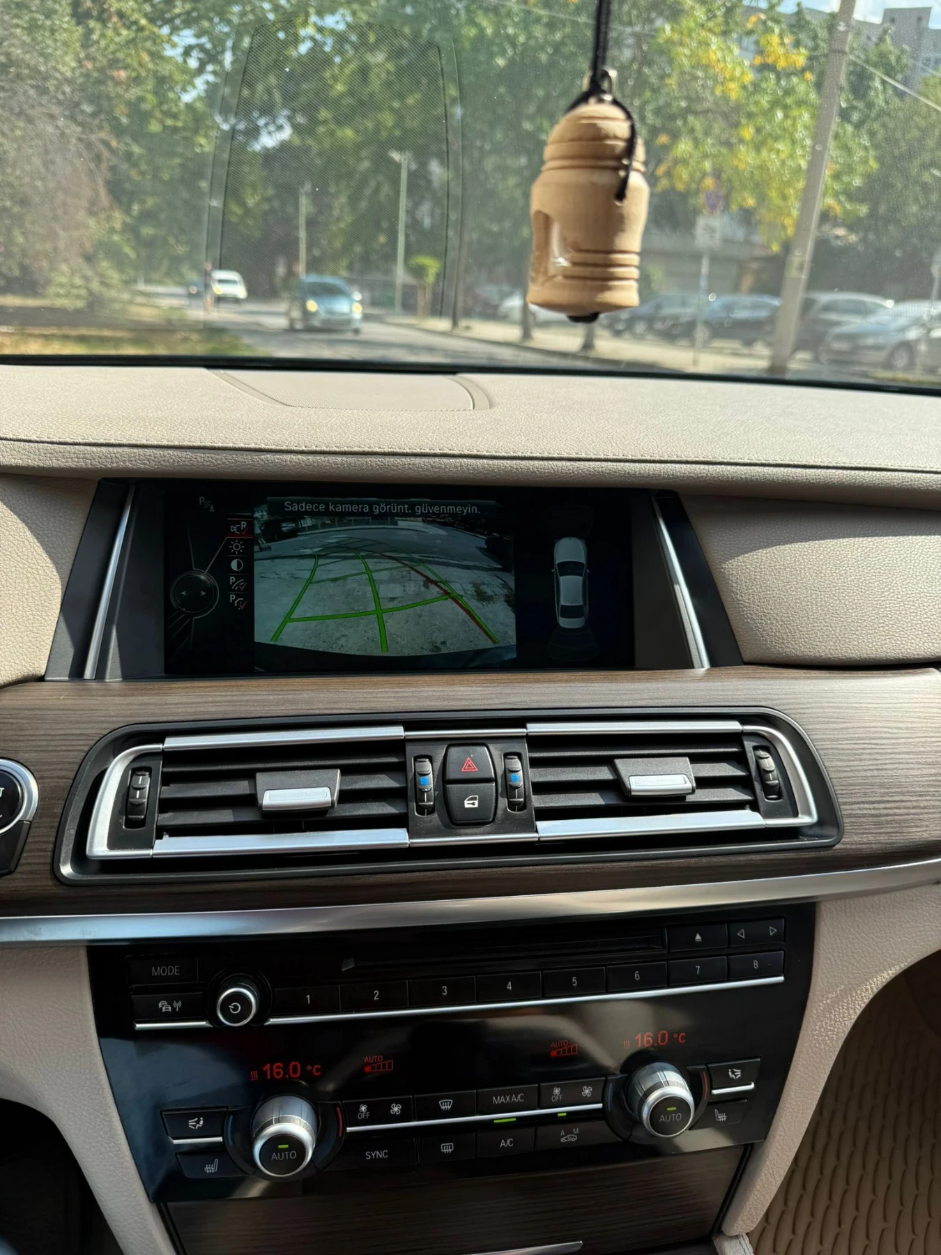 BMW 740, снимка 5 - Автомобили и джипове - 54241006