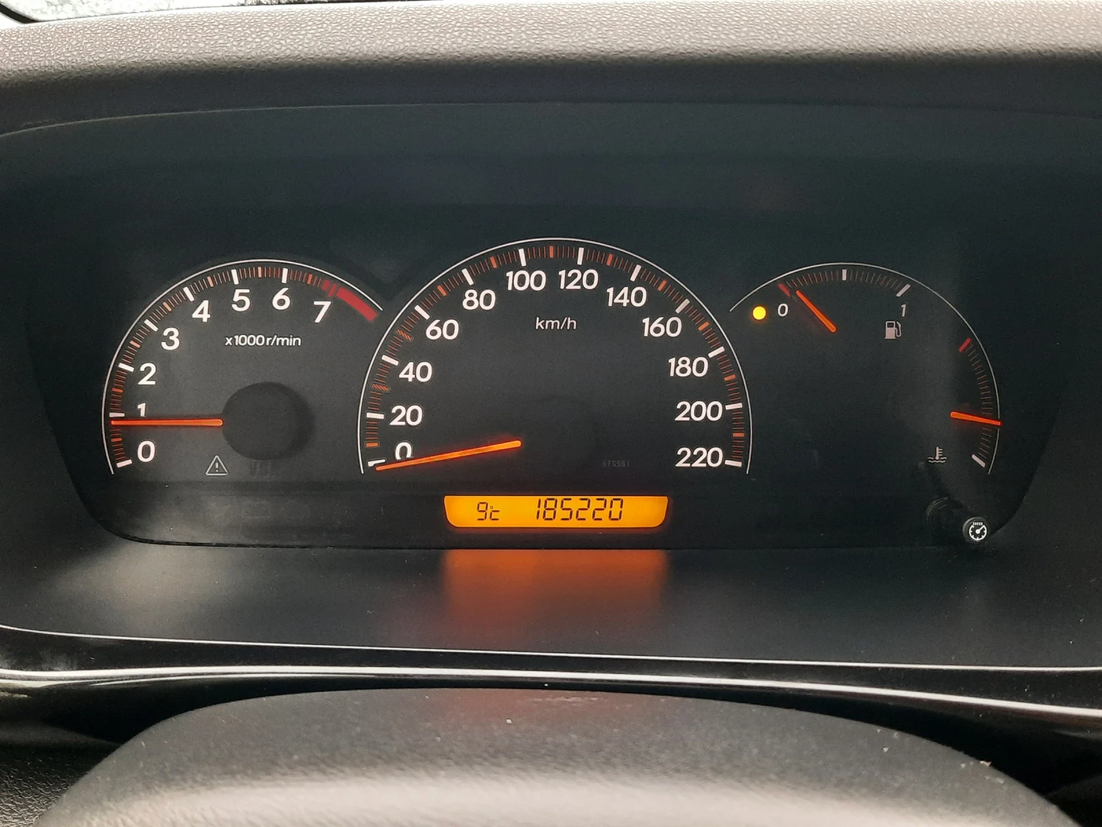 Honda Fr-v 2.0i 150  hp НОВ, снимка 11 - Автомобили и джипове - 54370161