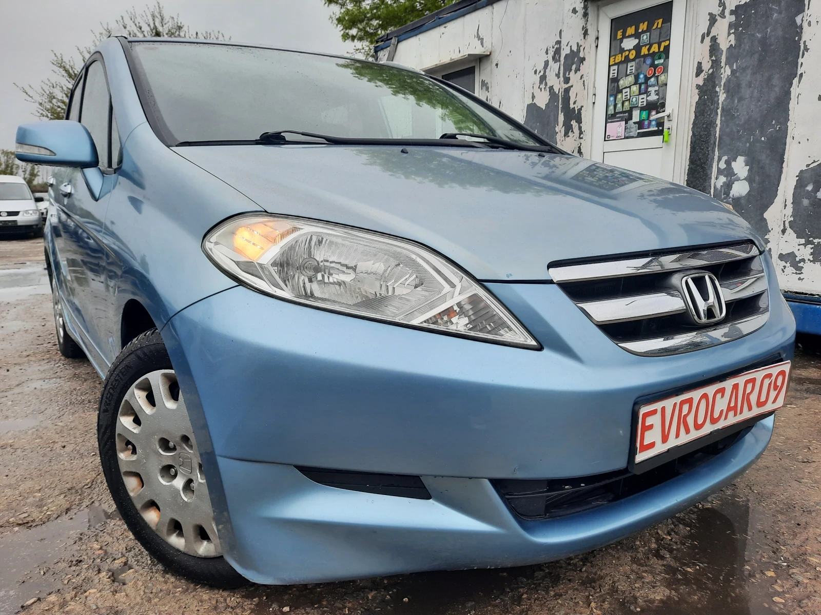Honda Fr-v 2.0i 150  hp НОВ, снимка 2 - Автомобили и джипове - 54370161