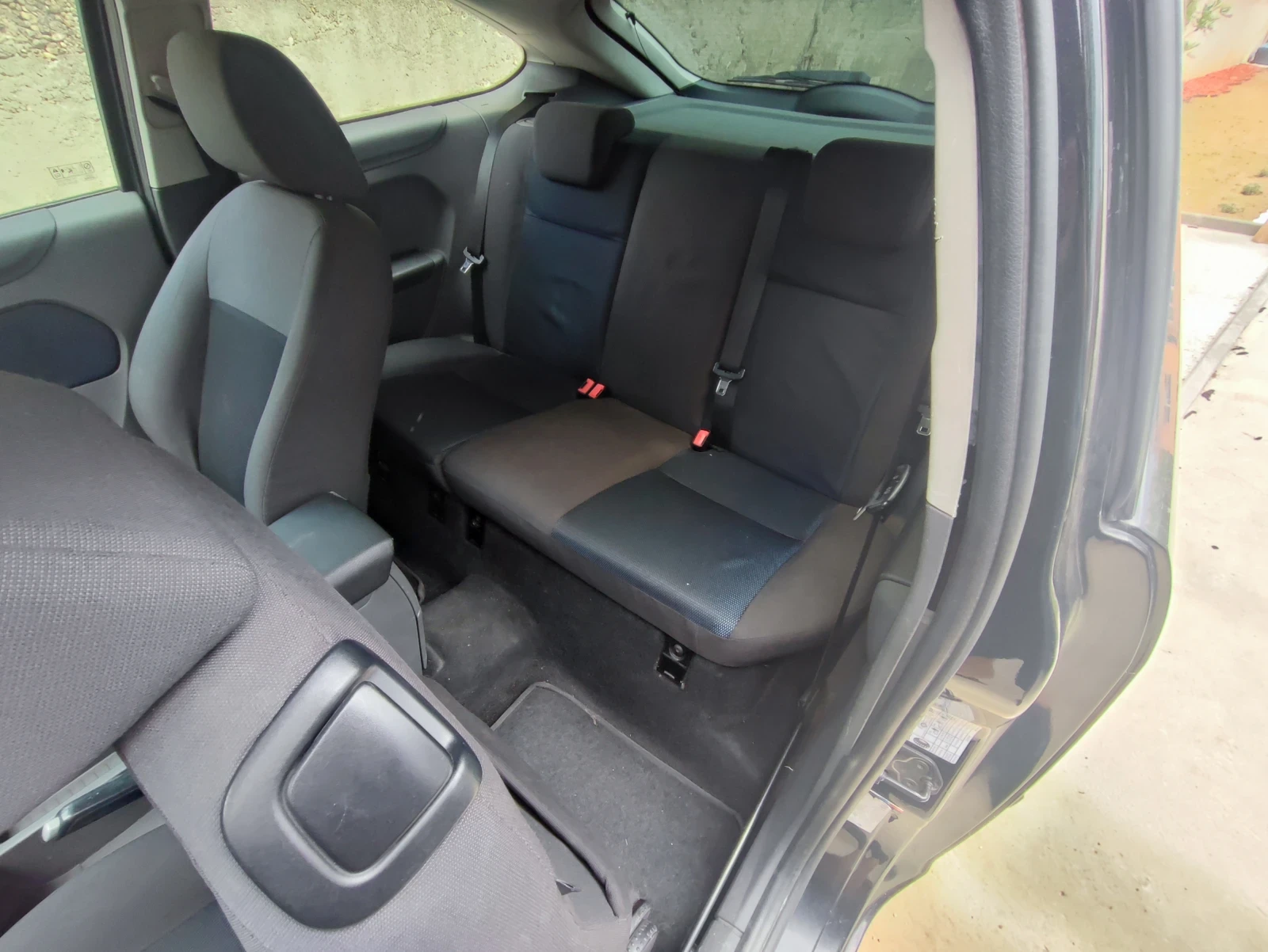 Ford Focus 2.0 TDCI, снимка 11 - Автомобили и джипове - 54571032