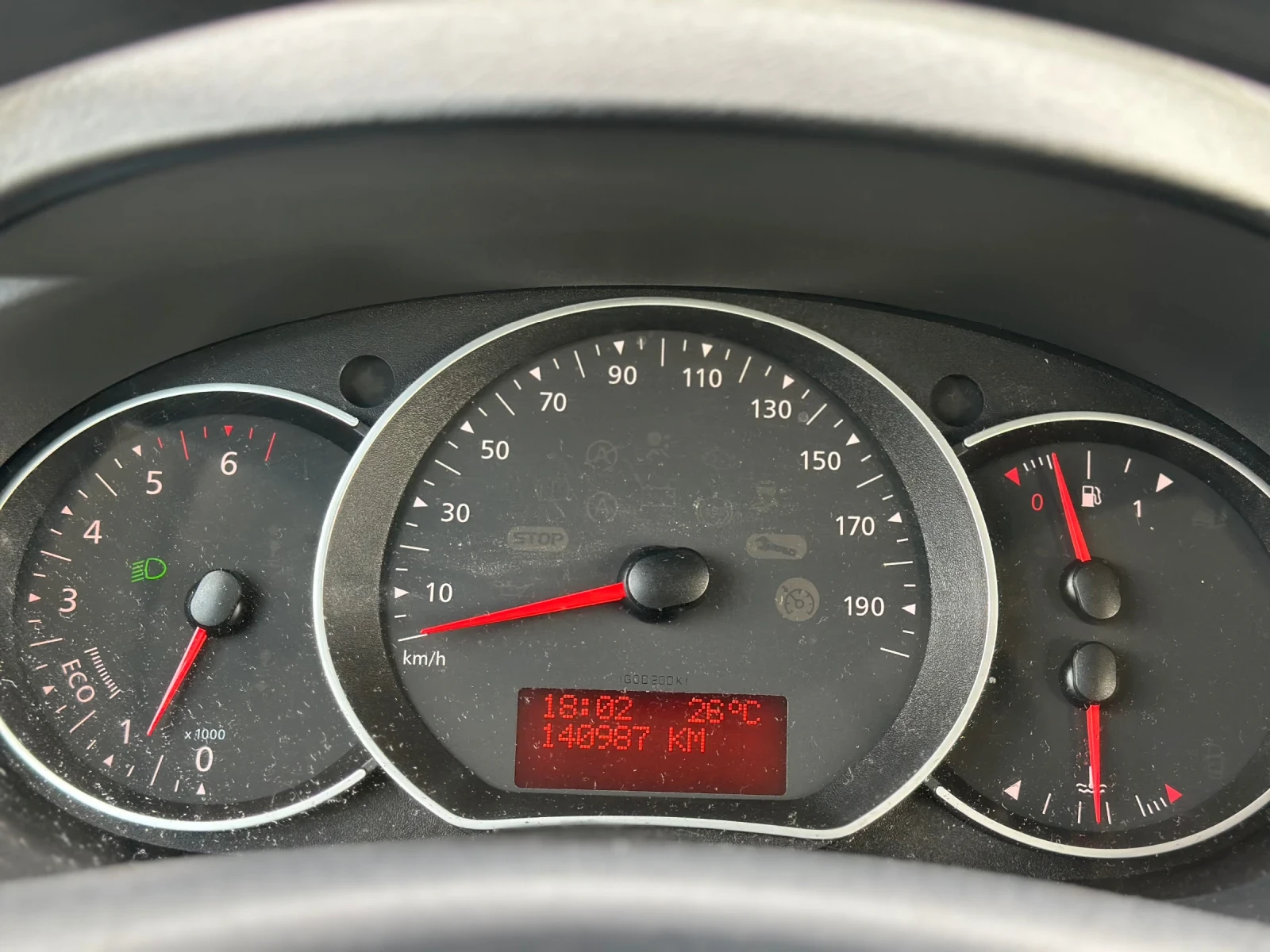 Renault Kangoo  1.2 turbo  114к.с.  4-цилинтъра  6-скорости  , снимка 13 - Автомобили и джипове - 54858075
