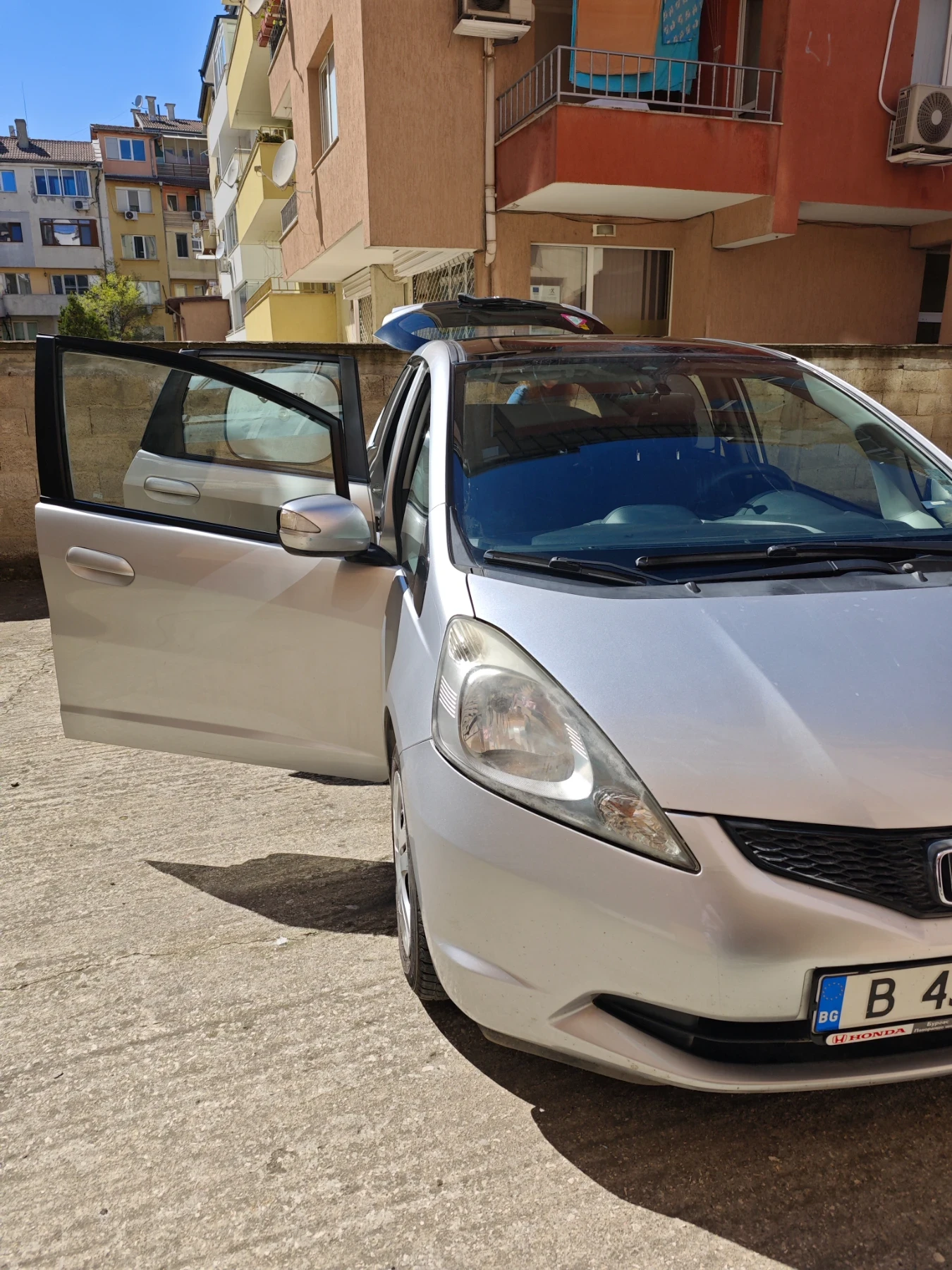 Honda Jazz, снимка 2 - Автомобили и джипове - 55104813