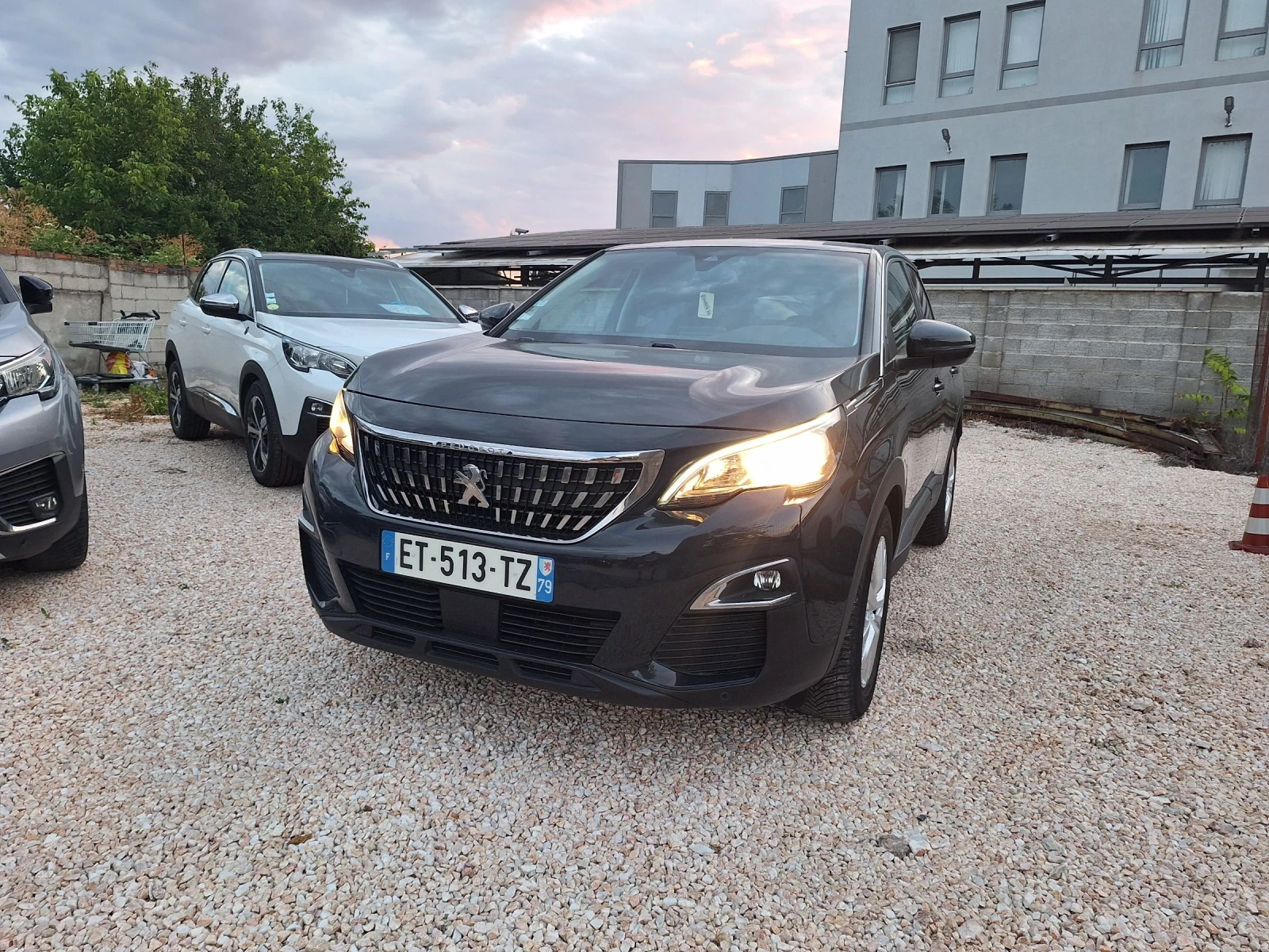 Peugeot 3008 1.6hdi* Автоматик/Навигация/Лед* 