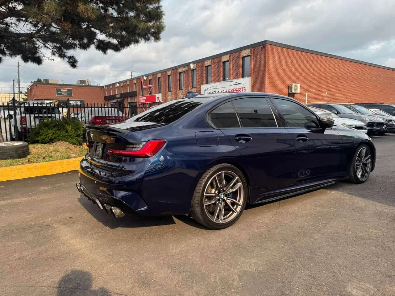 BMW 340 * M340i xDrive* АВТОКРЕДИТ БЕЗ ПЪРВОНАЧАЛНА ВНОСКА, снимка 3 - Автомобили и джипове - 55453200